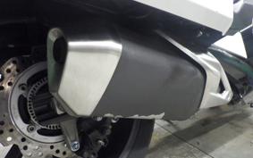 HONDA NM4 VULTUS -02 2016 RC82