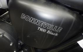 TRIUMPH BONNEVILLE T100 2016