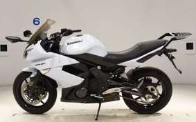 KAWASAKI ER600 F 2011