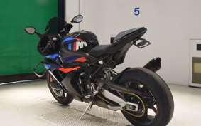 BMW M1000RR 2025