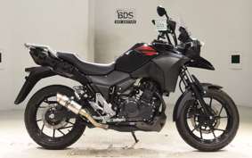SUZUKI Vｽﾄﾛｰﾑ250