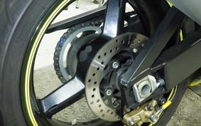 SUZUKI GSX-R600 2004