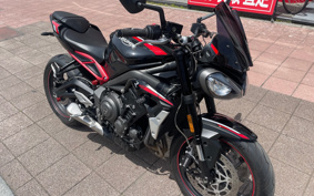 TRIUMPH STREET TRIPLE R 2021 HDA544
