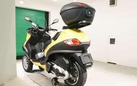 PIAGGIO MP3 400 2010