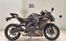 KAWASAKI ZX-25R ZX250E