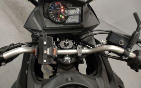 SUZUKI DL650 ( V-Strom 650 ) 2019 C733A