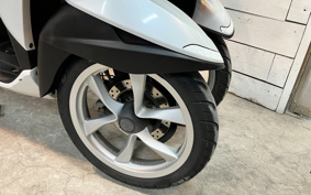 YAMAHA TRICITY 125 SE82J