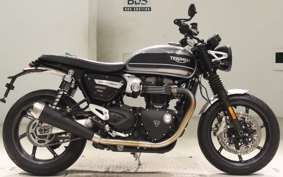 TRIUMPH SPEED TWIN