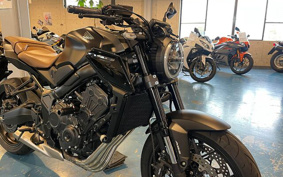 HONDA CB650R 2023 RH03