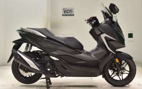 HONDA FORZA 250