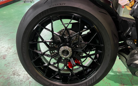 DUCATI STREET FAI MANY V4 RAN BO 2023 4F00