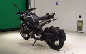 HUSQVARNA SVARTPILEN 125