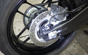 YAMAHA XSR900 2025