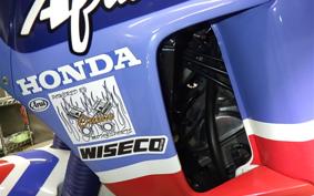 HONDA AFRICA TWIN 650 1988 RD03