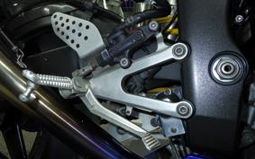 YAMAHA YZF-R1 2002