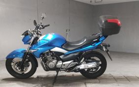 SUZUKI GSR250 GJ55D