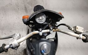 HONDA XR100 MOTARD HD13