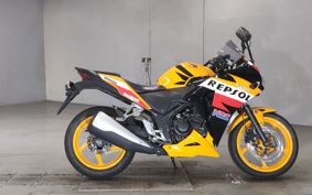 HONDA CBR250R MC41