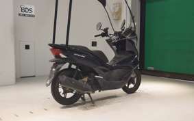 HONDA PCX125-2ﾔﾈﾂｷ JF56