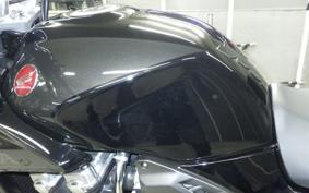 HONDA CB1300SB SUPER BOLDOR 2025 SC54