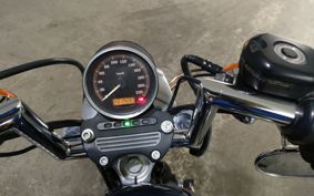 HARLEY HARLEY XL883L CR2