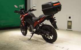 SUZUKI Vｽﾄﾛｰﾑ250SX 2017 EL11L