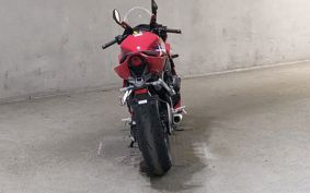 HONDA CBR650R E-Clutch 2026 RH17