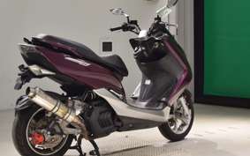YAMAHA Majesty 155 S
