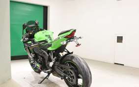 KAWASAKI ZX-25R