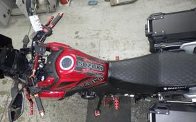 SUZUKI V-STROM 250