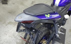 YAMAHA YZF-R25
