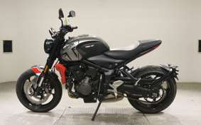 TRIUMPH TRIDENT 660 2021