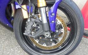 YAMAHA YZF-R1