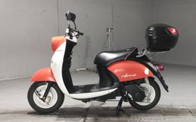 YAMAHA E-VINO SY11J