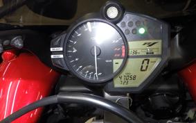 YAMAHA YZF-R1