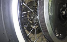 HARLEY XL1200V 2013
