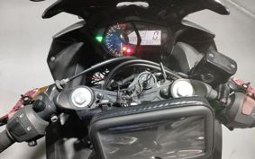 YAMAHA YZF-R25 RG10J
