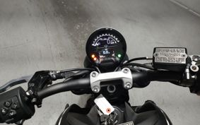 TRIUMPH TRIDENT 660 LGL10U