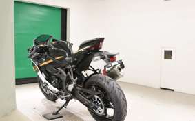 KAWASAKI ZX-4R SE 2025