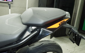 KTM 390 DUKE 2025