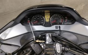 SUZUKI SKYWAVE 250M CJ45A