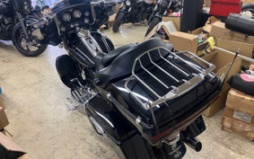 HARLEY FLHTCUSE1800CVO 2010 PR8
