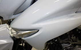 SUZUKI GSR250 2001