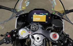 BMW M1000RR 0E71