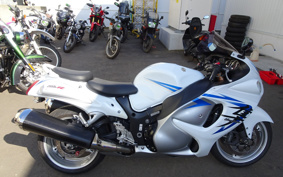 SUZUKI GSX1300R HAYABUSA 2010 GX72A