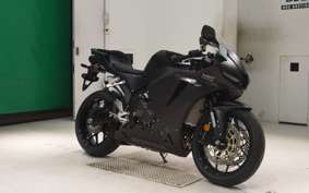 HONDA CBR600RR 2024 PC40