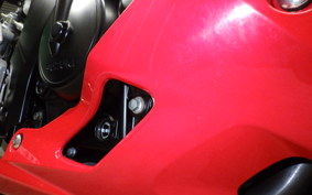 SUZUKI GSX-R125 DL33B