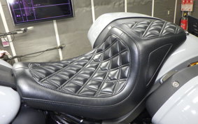 HARLEY FXLRST1920 2024