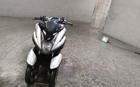 YAMAHA TRICITY 125 SE82J