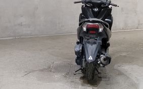 YAMAHA TRICITY 125 SE82J